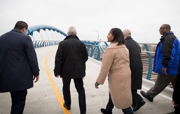 Mayor Emanuel Joins Alderman King and Bronzeville Community